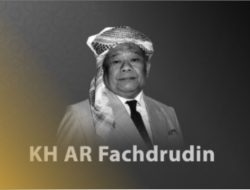 Biografi KH. Abdur Razaq Fahruddin 1916-1995