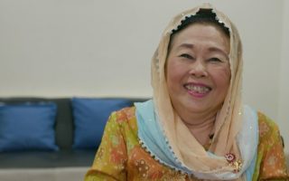 Biografi Bu Nyai Hj. Shinta Nuriyah Istri Gus Dur