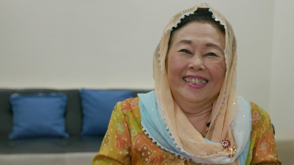 Biografi Bu Nyai Hj. Shinta Nuriyah Istri Gus Dur
